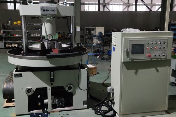 Macchina di lampeggiamento a sfera di acciaio con potenza di 45 kW e capacità di carico di 400 kg