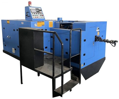 Macchina per la produzione di viti, dadi e bulloni per la produzione di elementi di fissaggio di forma regolare e irregolare con alta precisione e prestazioni