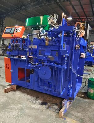 PLC controllato 380V Wire Hanger Machine con 2,2 kW di potenza per saldatura di gancio e fabbricazione di gancio