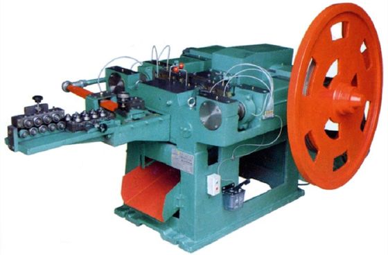 Punta comune a basso rumore ad alta velocità completamente automatica che fa macchina, serie Z94
