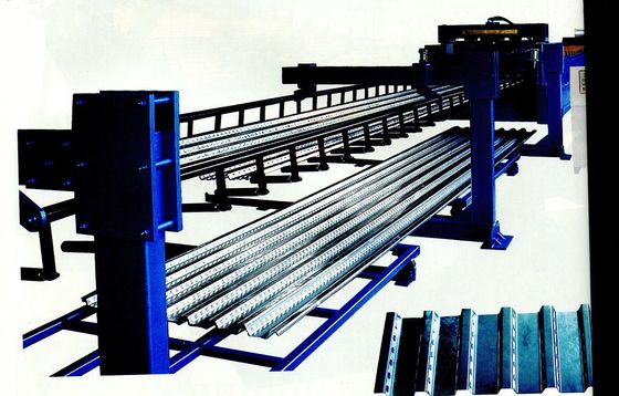 Rotolo d'acciaio della piattaforma che forma macchina